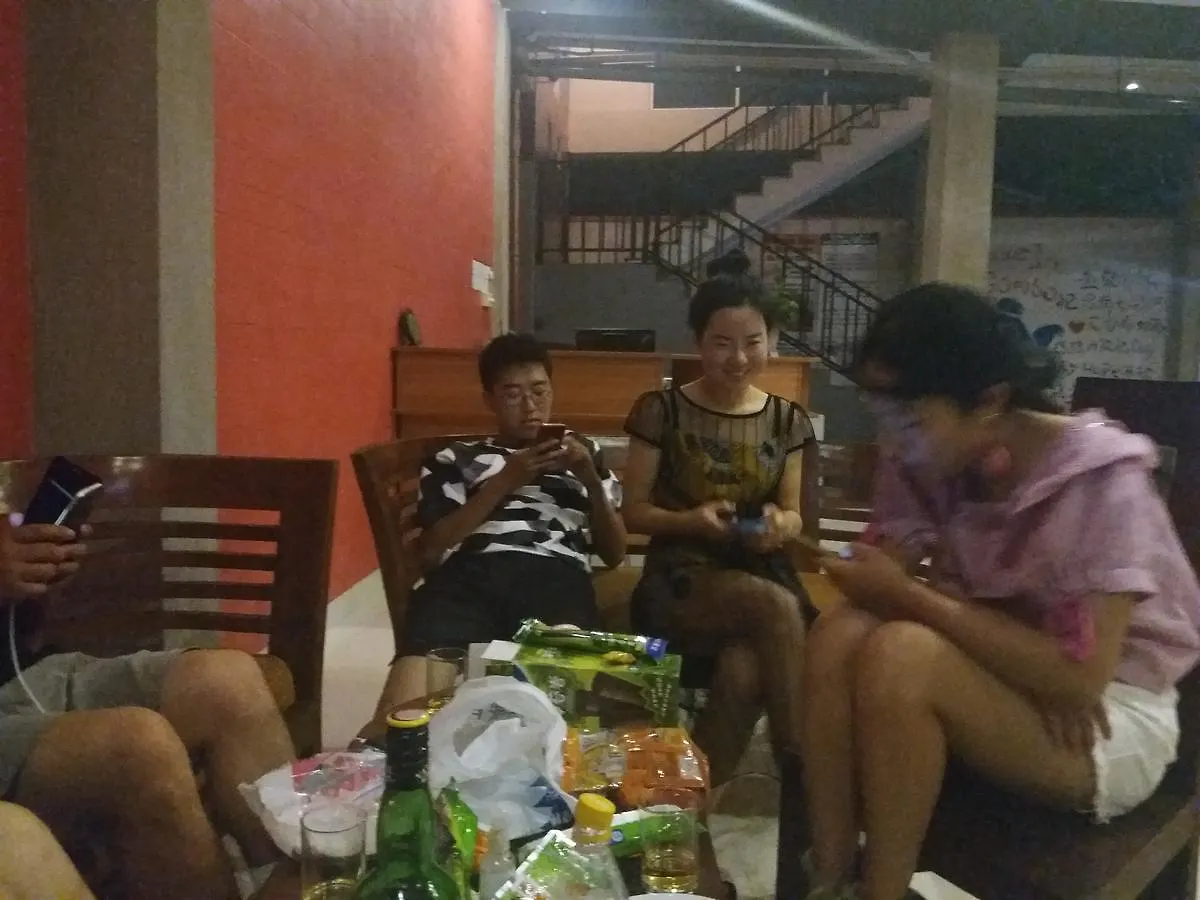 Marine @ 118 Beach Hostel - Negombo